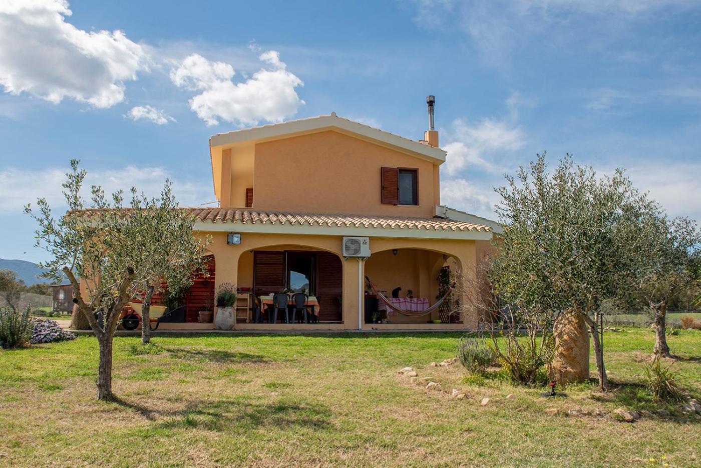 Beth La Casa Della Luna Annunziata  Exterior foto