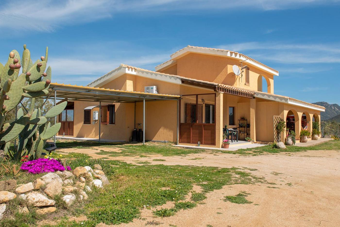 Beth La Casa Della Luna Annunziata  Exterior foto